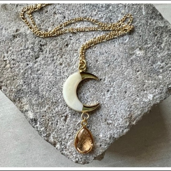 Dainty Crescent New Moon Phase Necklace - Picture 1 of 7